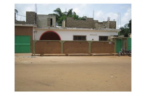 Djidjolé MV02, à vendre maison à Lomé au Togo