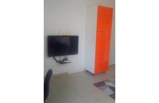 Avénou AL03, Adinomoto à louer appartement meublé climatisé de 3 pièces à Lomé Togo