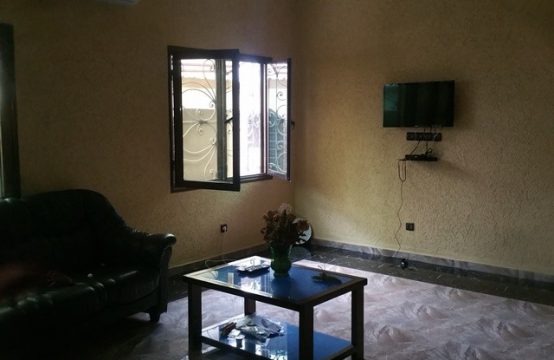 Adidogome ML019, à louer une maison meublée climatisée de 2 pièces à Lomé Togo