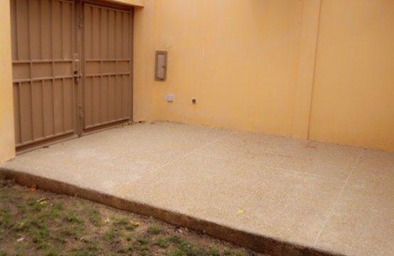 Adidogome ML020, à louer une maison non meublée climatisée de 4 pièces à Lomé Togo