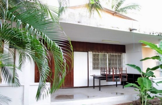 Tokoin MV07, à vendre maison de 5 pièces à Lomé Togo