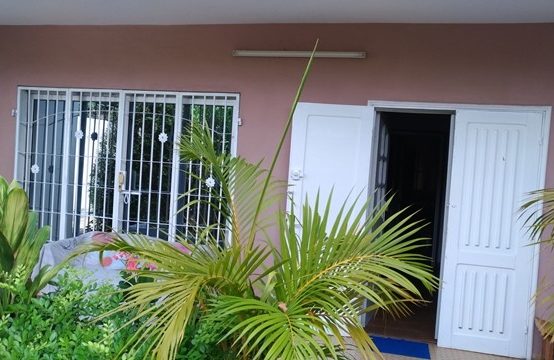 Tokoin MV09, à vendre maison de 12 pièces à Lomé Togo
