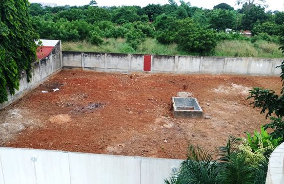 Cité OUA TV01, terrain de 850 m2 avec titre foncier à vendre à Lomé Togo