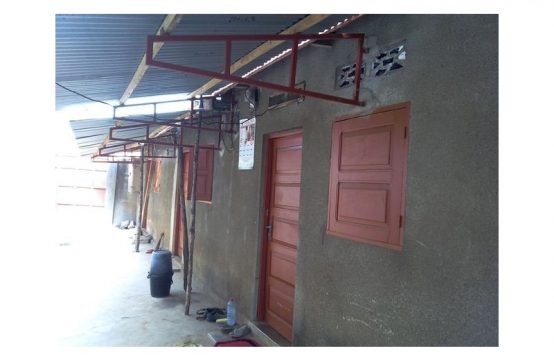 Djidjolé MV04, à vendre maison de 4 pièces à Lomé Togo