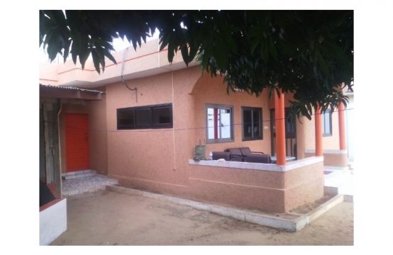 Hédzranawoé  ML05, à louer une maison meublée climatisée de 4 pièces à Lomé Togo