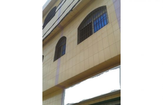 Nyékonakpoè IV01, à vendre un immeuble de bureaux avec titre foncier à Lomé Togo