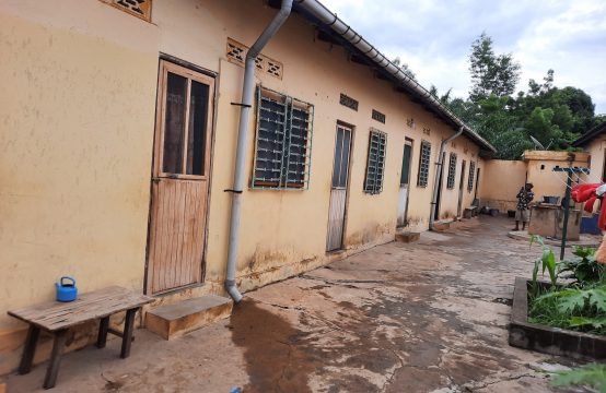 Kpalimé MV02, à vendre maison de plusieurs 2 pièces au Togo